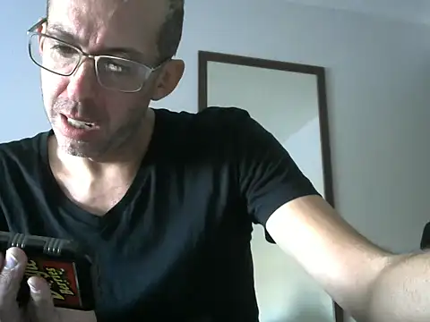 Snapshot of smokenstrokex chatting on 18, 12, 2024 smokenstrokex online show from 18, 12, 2024