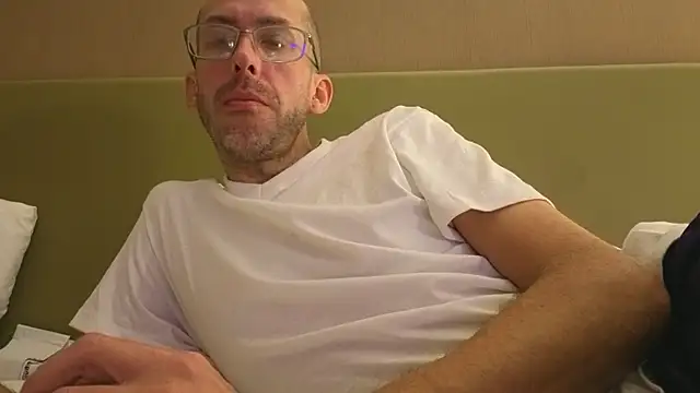 Snapshot of smokenstrokex chatting on 18, 1, 2025 smokenstrokex online show from 18, 1, 2025