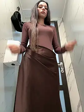  MiaQueen  online show from 1, 3, 2026