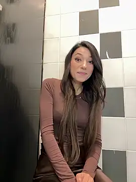  MiaQueen  online show from 21, 2, 2026