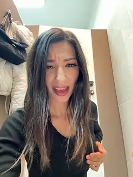  MiaQueen  online show from 31, 10, 2025