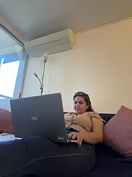 Snapshot of nurse_becky chatting on 4, 2, 2026 nurse becky online show from 4, 2, 2026