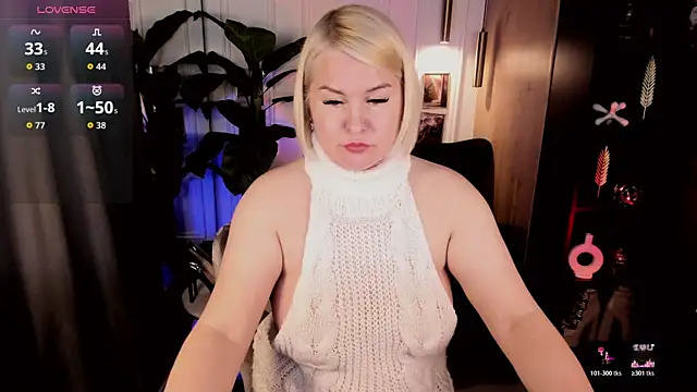 YolandaKiss online show from 12, 7, 2026