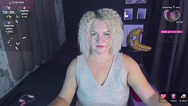 YolandaKiss online show from 16, 9, 2025