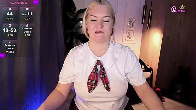 YolandaKiss online show from 27, 3, 2026