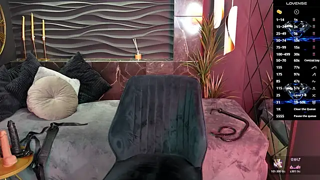 KylieMellow online show from 30, 11, 2025