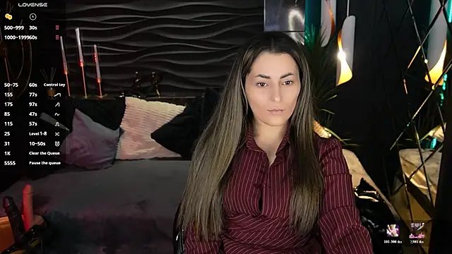 Snapshot of KylieMellow chatting on 10, 6, 2026 KylieMellow online show from 10, 6, 2026