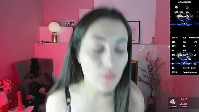 KylieMellow online show from 13, 11, 2025