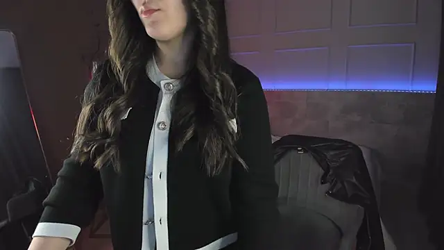 KylieMellow online show from 22, 9, 2025