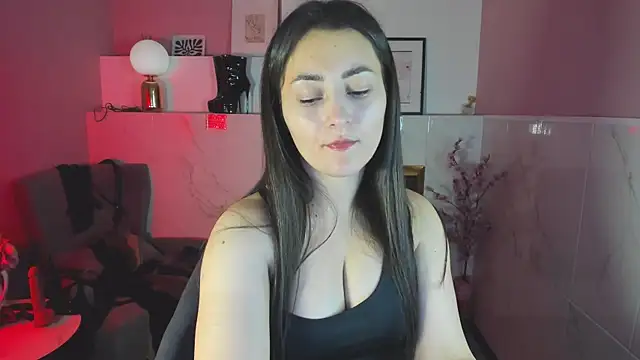 KylieMellow online show from 6, 11, 2025