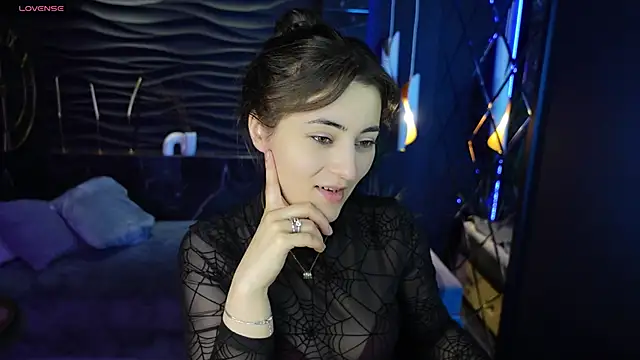 KylieMellow online show from 15, 3, 2025