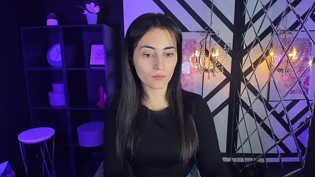 KylieMellow online show from 11, 3, 2025