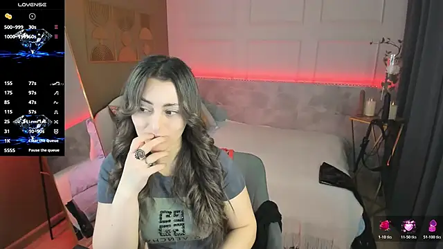 KylieMellow online show from 17, 5, 2026