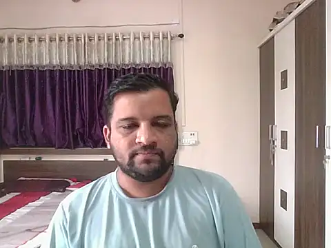 Snapshot of dhruv_love chatting on 23, 9, 2025 dhruv love online show from 23, 9, 2025