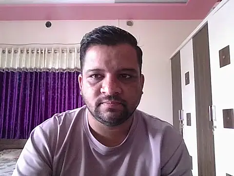 Snapshot of dhruv_love chatting on 27, 10, 2025 dhruv love online show from 27, 10, 2025