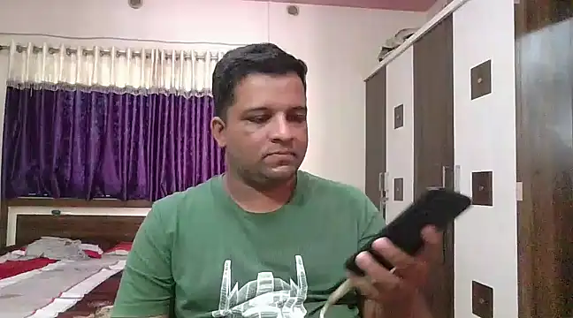 Snapshot of dhruv_love chatting on 12, 3, 2025 dhruv love online show from 12, 3, 2025