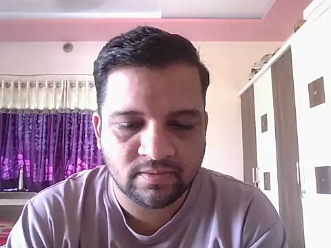 Snapshot of dhruv_love chatting on 10, 9, 2025 dhruv love online show from 10, 9, 2025