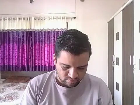 Snapshot of dhruv_love chatting on 13, 10, 2025 dhruv love online show from 13, 10, 2025