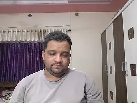 Snapshot of dhruv_love chatting on 5, 6, 2026 dhruv love online show from 5, 6, 2026