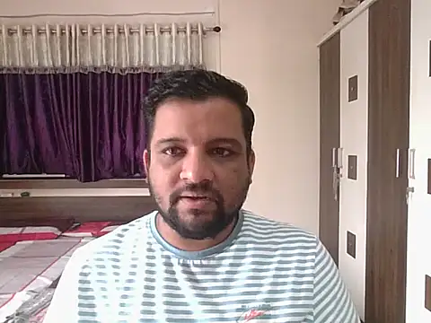 Snapshot of dhruv_love chatting on 26, 9, 2025 dhruv love online show from 26, 9, 2025