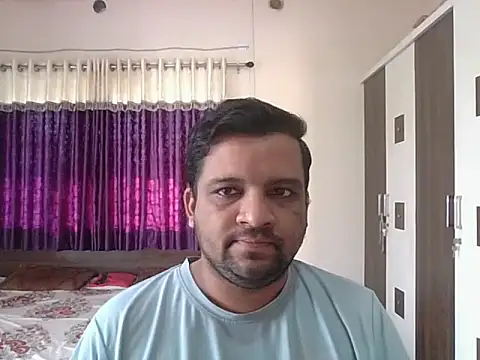 Snapshot of dhruv_love chatting on 14, 10, 2025 dhruv love online show from 14, 10, 2025