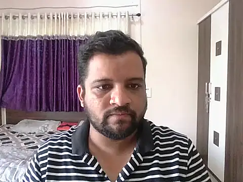 Snapshot of dhruv_love chatting on 11, 11, 2025 dhruv love online show from 11, 11, 2025