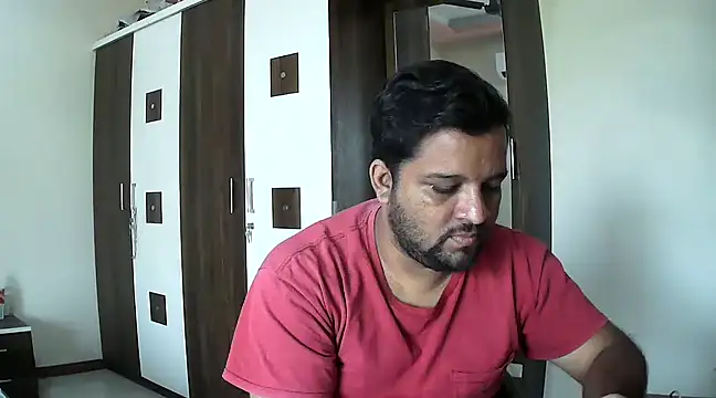 Snapshot of dhruv_love chatting on 2, 12, 2024 dhruv love online show from 2, 12, 2024