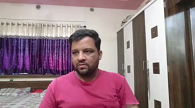 Snapshot of dhruv_love chatting on 24, 2, 2025 dhruv love online show from 24, 2, 2025