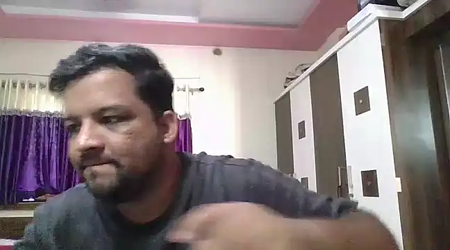 Snapshot of dhruv_love chatting on 28, 2, 2025 dhruv love online show from 28, 2, 2025