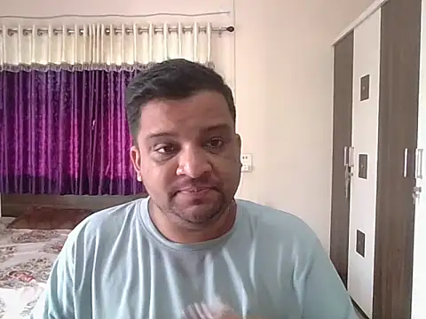 Snapshot of dhruv_love chatting on 16, 10, 2025 dhruv love online show from 16, 10, 2025