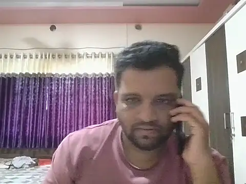 Snapshot of dhruv_love chatting on 25, 10, 2025 dhruv love online show from 25, 10, 2025