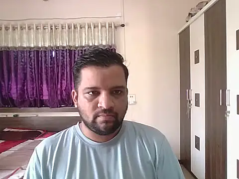 Snapshot of dhruv_love chatting on 19, 9, 2025 dhruv love online show from 19, 9, 2025