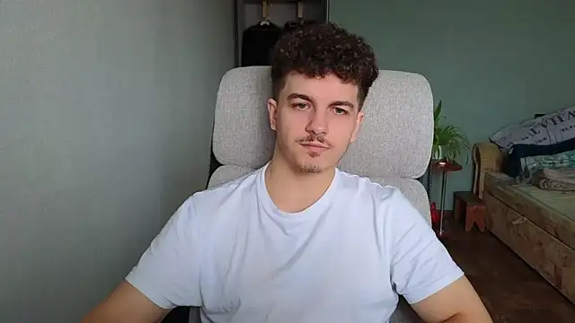 Remy Miles online show from 2, 12, 2025