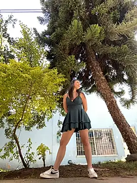 Alyshanon18 online show from 1, 4, 2026