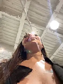 Alyshanon18 online show from 2, 4, 2026