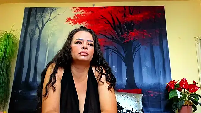 ElizabethEven online show from 17, 9, 2025