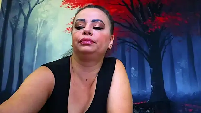 ElizabethEven online show from 3, 10, 2025