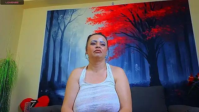 ElizabethEven online show from 16, 3, 2025