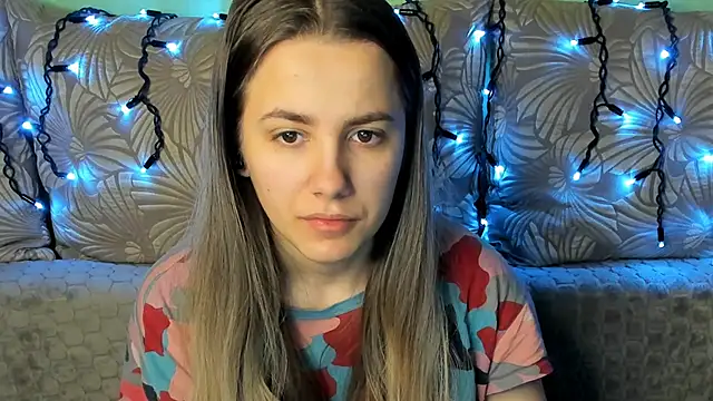 MaggieCake online show from 4, 2, 2026