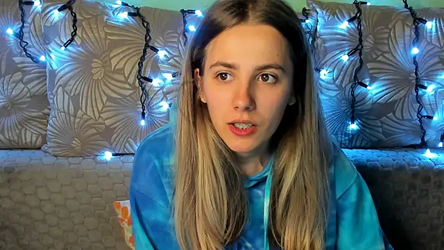 MaggieCake online show from 27, 10, 2025