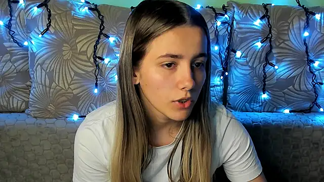 MaggieCake online show from 26, 10, 2025