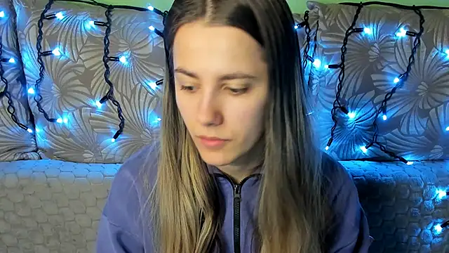 MaggieCake online show from 9, 2, 2026