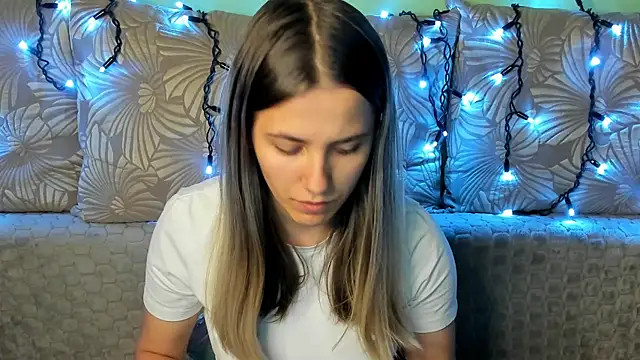 MaggieCake online show from 24, 10, 2025