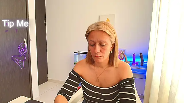 Naty Stone online show from 22, 9, 2025