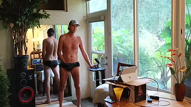 Snapshot of eliberator1777 chatting on 5, 10, 2025 eliberator1777 online show from 5, 10, 2025