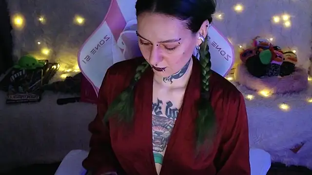 Ginger Stay online show from 15, 4, 2026