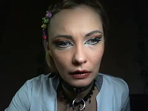 WildMissNiks online show from 12, 3, 2026