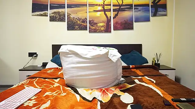 adelline online show from 17, 3, 2025