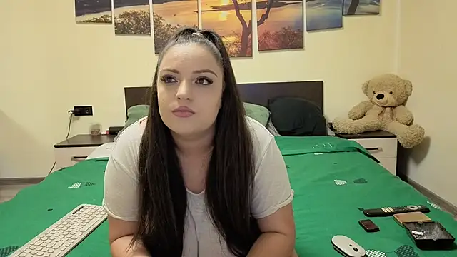 adelline online show from 6, 4, 2026