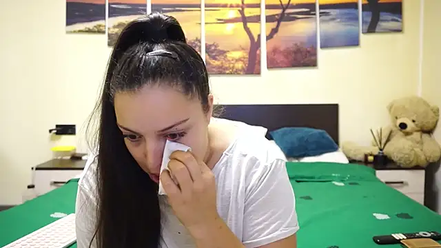 adelline online show from 20, 11, 2025